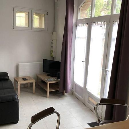 Studio Sympathique Proche De La Gare Et L'Hopital มงโทร-โฟต์-ยอนน์ ภายนอก รูปภาพ